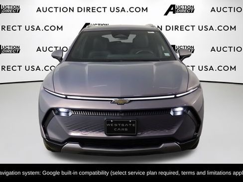 Used 2024 Chevrolet Equinox EV LT FWD image 2