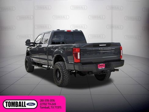 Used 2021 Ford F250 Lariat image 5