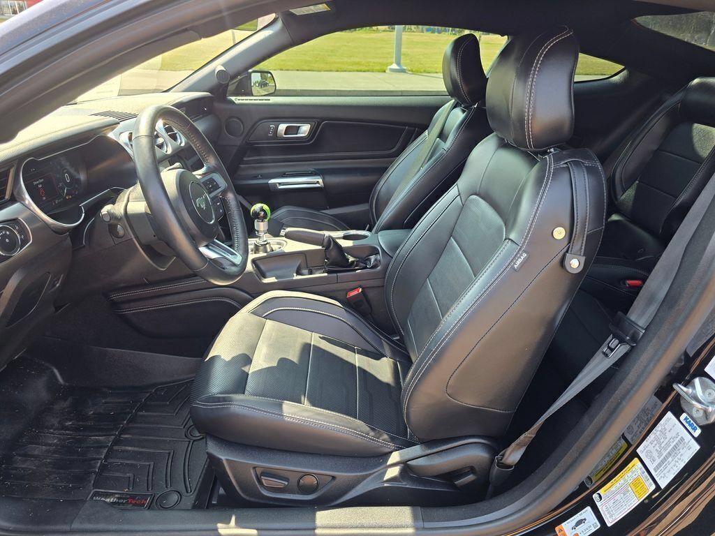Used 2021 Ford Mustang GT Premium RWD image 11