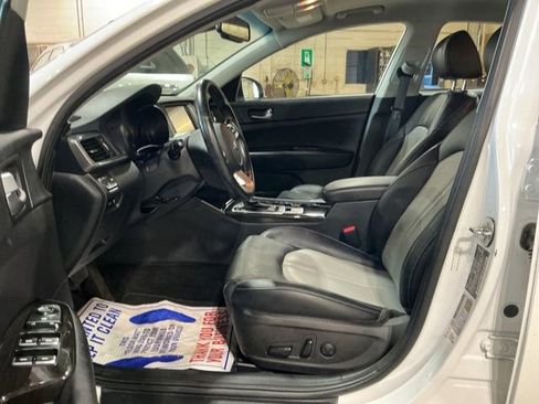 Used 2020 Kia Optima EX image 9