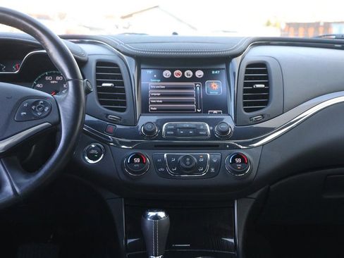 Used 2018 Chevrolet Impala Premier w/ Premier Confidence Package image 25