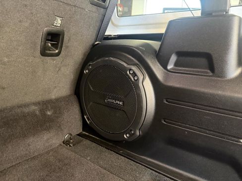 Used 2022 Jeep Wrangler Unlimited Sahara w/ Cold Weather Group image 16