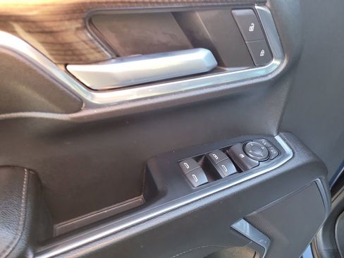 Used 2022 Chevrolet Silverado 1500 LT image 15