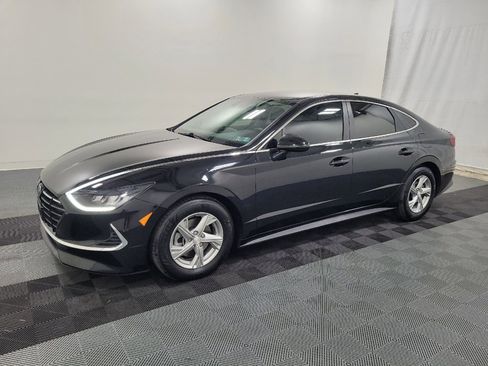 Used 2021 Hyundai Sonata SE FWD image 2