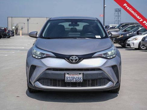 Used 2020 Toyota C-HR LE FWD image 2