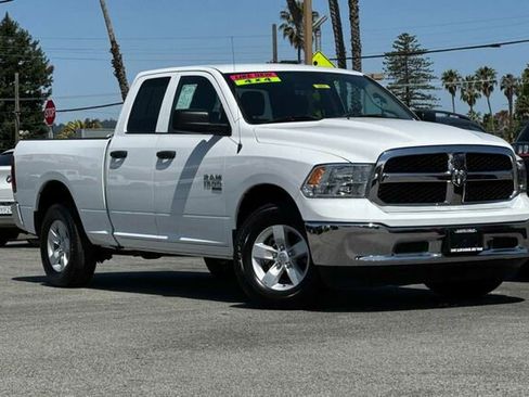 Used 2024 RAM 1500 Classic SLT AWD/4WD image 2