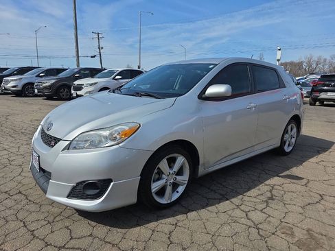 Used 2009 Toyota Matrix S w/ Sport Pkg AWD/4WD image 2