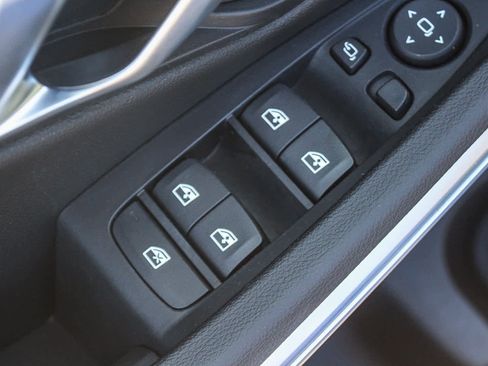 Used 2025 BMW M340i image 28