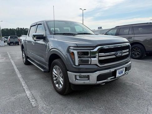 Used 2024 Ford F150 Lariat w/ FX4 Off-Road Package AWD/4WD image 2