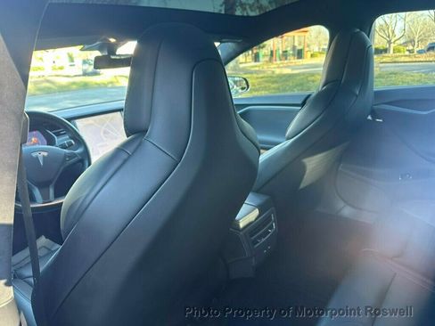 Used 2018 Tesla Model S 75D image 18