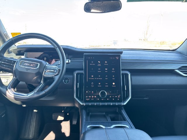 Certified 2024 GMC Acadia Elevation AWD/4WD image 12