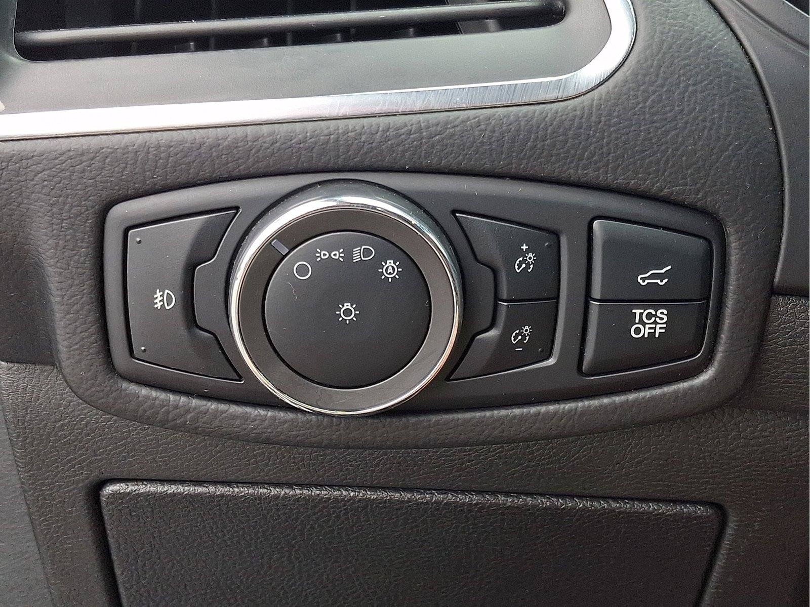 Used 2024 Ford Edge Titanium AWD/4WD image 18