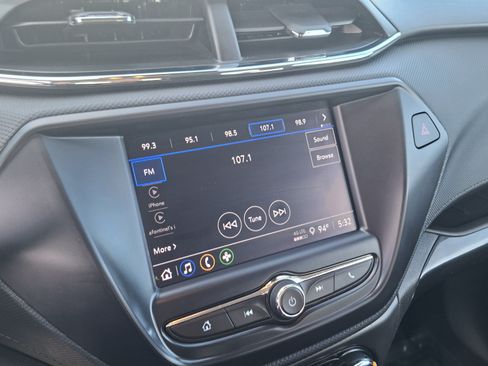 Used 2023 Chevrolet TrailBlazer LS FWD image 14