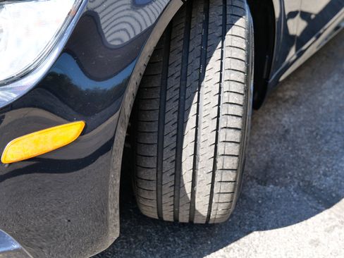 Used 2013 BMW M3 Convertible image 82