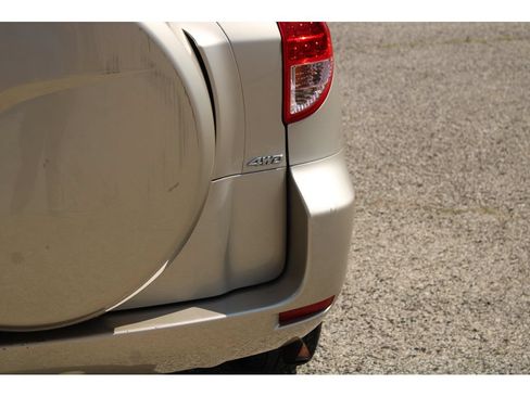 Used 2006 Toyota RAV4 Limited AWD/4WD image 13
