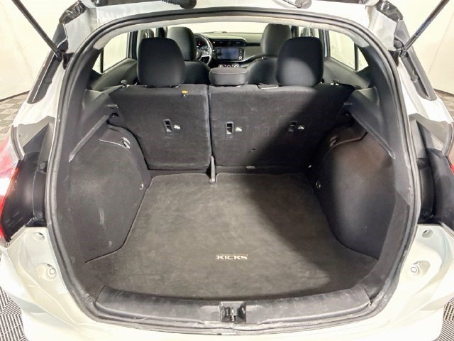 Used 2023 Nissan Kicks SV FWD image 34