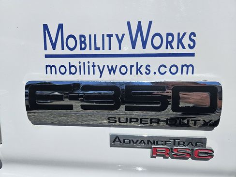 Used 2014 Ford E-350 and Econoline 350 Extended Super Duty w/ Power Group image 55