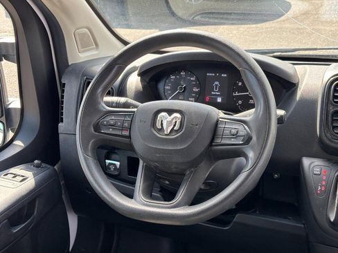 Used 2023 RAM ProMaster 2500 w/ Convenience Group image 14