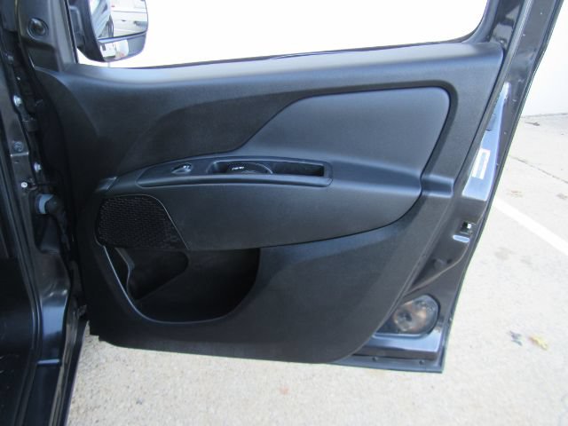 Used 2015 RAM ProMaster City Tradesman w/ Rear Back-up Camera Group FWD image 19