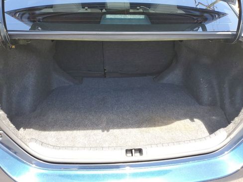 Used 2019 Toyota Corolla LE FWD image 7