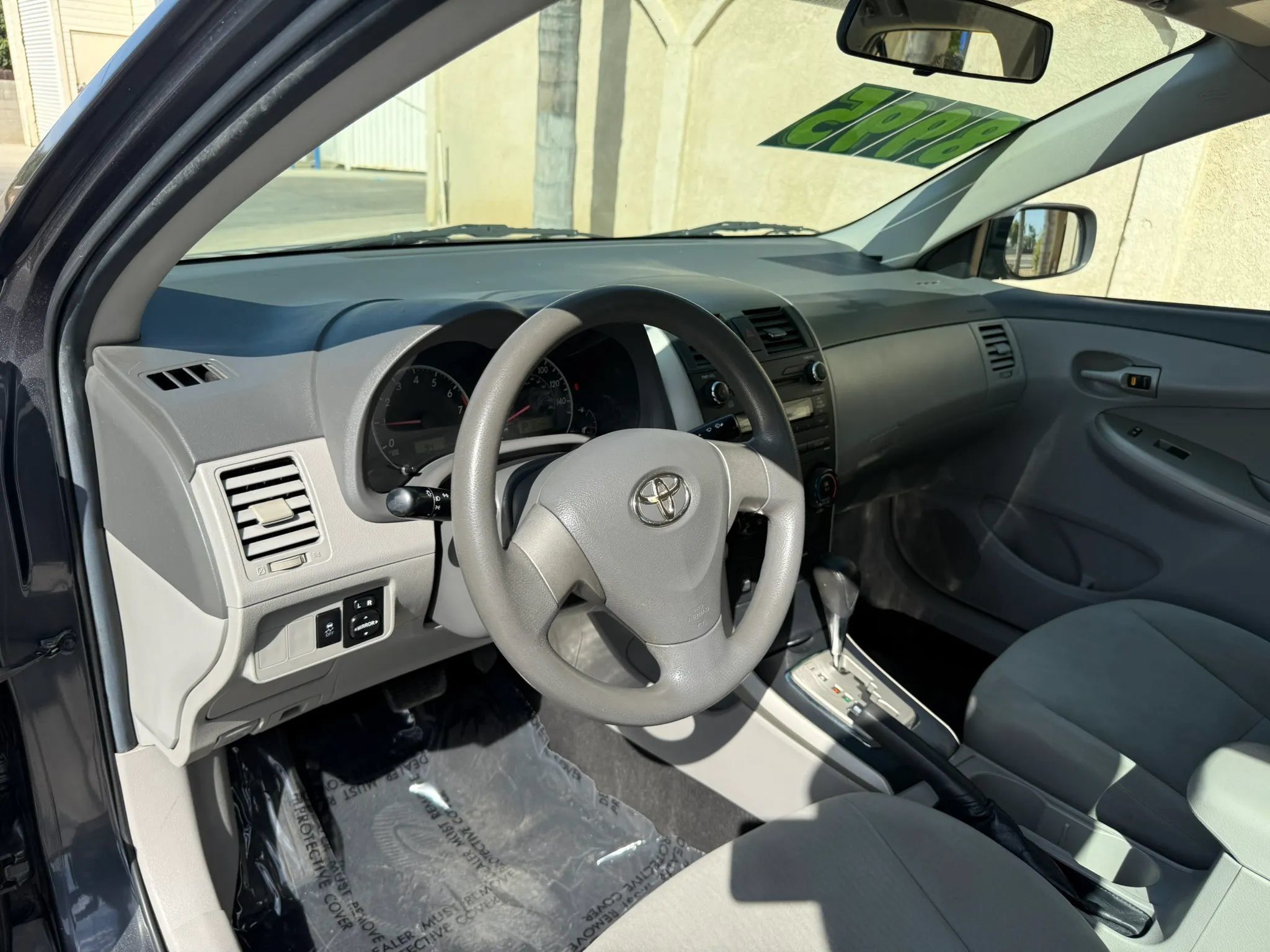 Used 2010 Toyota Corolla LE w/ All Weather Guard Pkg FWD image 19