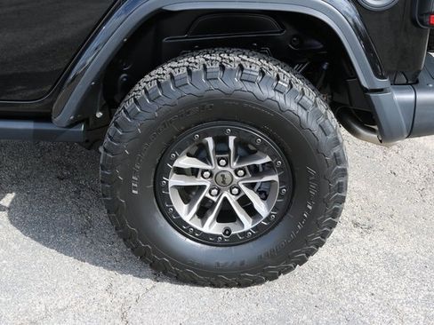 Used 2024 Jeep Wrangler Rubicon 392 image 9