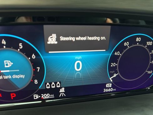 Certified 2025 Volkswagen Atlas Cross Sport SE image 14