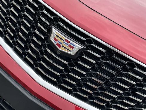 Certified 2022 Cadillac XT4 Premium Luxury w/ Enhanced Visibility Package AWD/4WD image 37