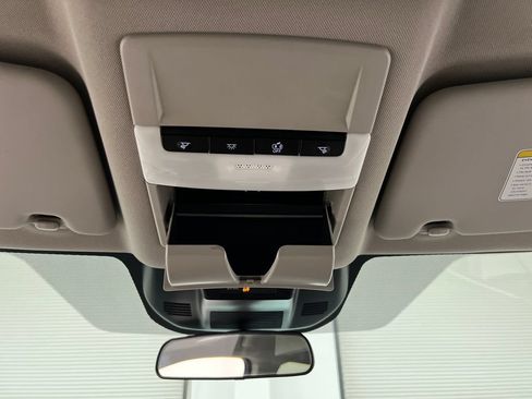 Used 2024 Nissan Rogue S FWD image 64