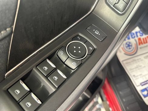 Used 2023 Ford F350 Lariat AWD/4WD image 21