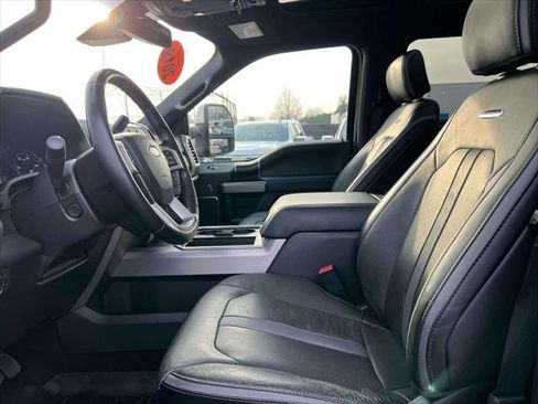 Used 2019 Ford F350 Platinum w/ Platinum Ultimate Package image 14