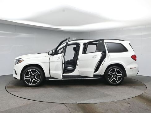 Used 2018 Mercedes-Benz GLS 550 4MATIC w/ Driver Assistance Package image 56