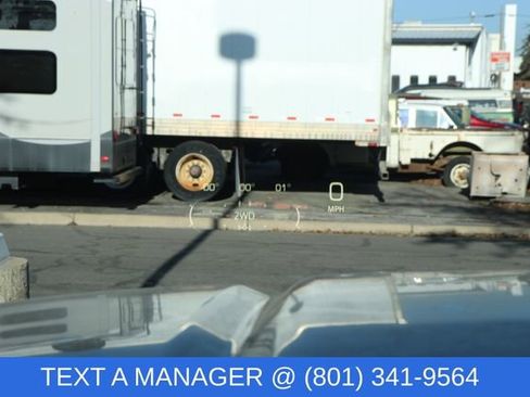 Used 2024 GMC Sierra 2500 AT4X image 28