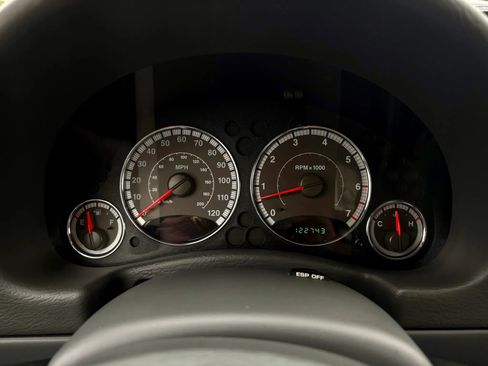 Used 2006 Jeep Liberty Limited AWD/4WD image 32