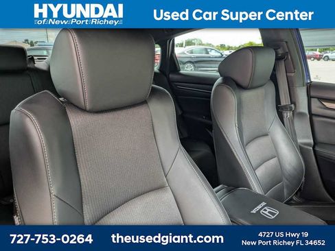 Used 2021 Honda Accord Sport image 6