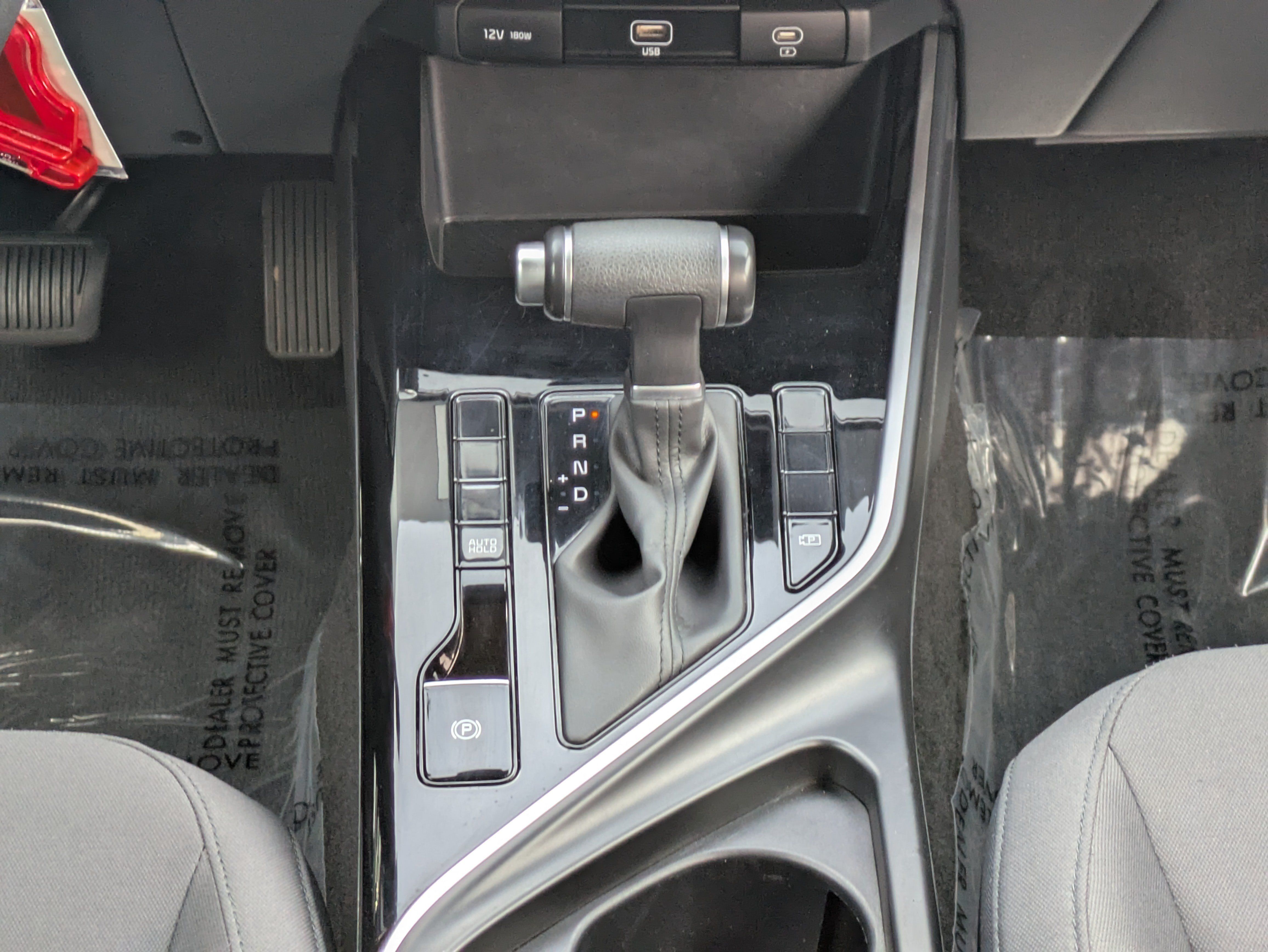 Certified 2025 Kia Niro LX FWD image 20