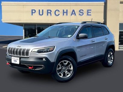 Used 2019 Jeep Cherokee Trailhawk w/ Cold Weather Group