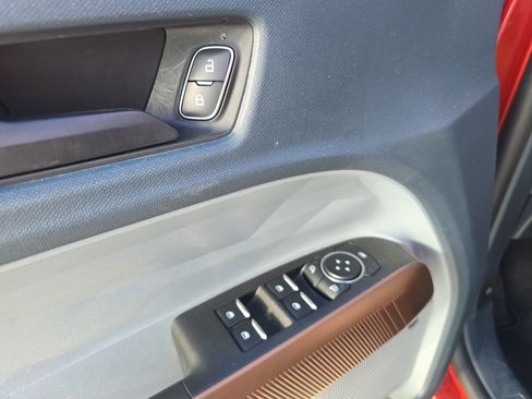 Used 2023 Ford Maverick Lariat w/ Lariat Luxury Package image 19