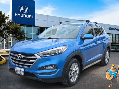 Used 2017 Hyundai Tucson SE image 1