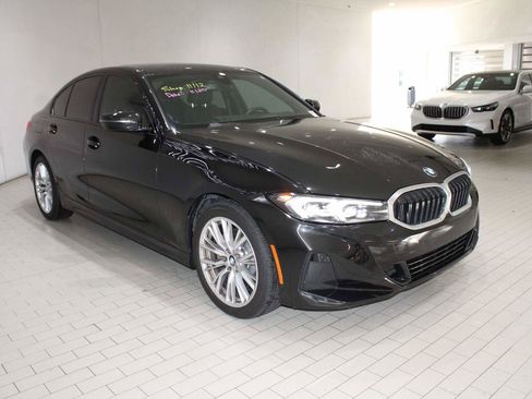 Certified 2023 BMW 330i Sedan w/ Driving Assistance Package image 9