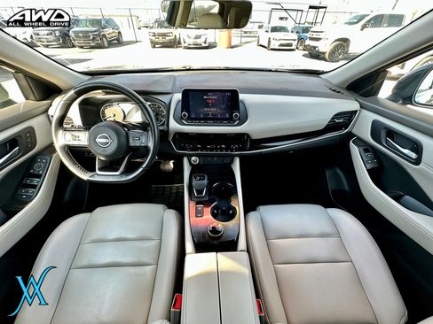 Used 2023 Nissan Rogue SL AWD/4WD image 28