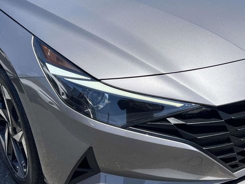 Certified 2023 Hyundai Elantra SEL w/ Convenience Package FWD image 10