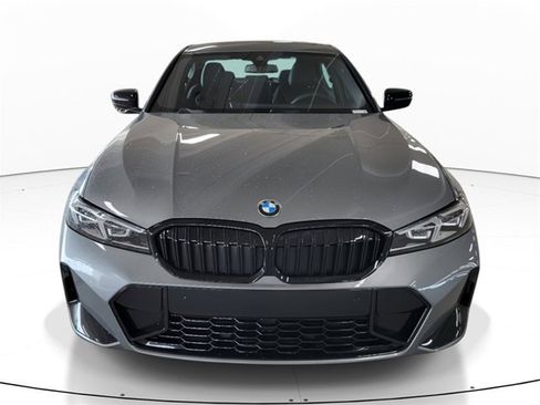 New 2025 BMW 330i Sedan w/ M Sport Package image 2