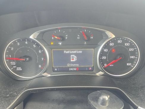 Used 2024 Chevrolet Blazer LT w/ Convenience Package FWD image 8