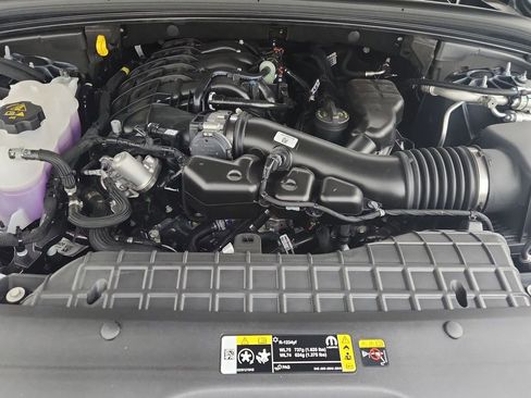 New 2025 Jeep Grand Cherokee L Laredo w/ Luxury Tech Group I image 36