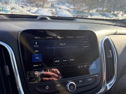 Used 2022 Chevrolet Equinox LT image 17