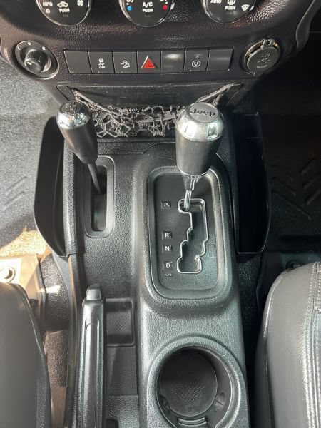 Used 2017 Jeep Wrangler Unlimited Sahara w/ Max Tow Package AWD/4WD image 25