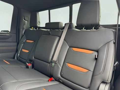 New 2026 GMC Sierra 2500 AT4 w/ AT4 Premium Plus Package AWD/4WD image 13