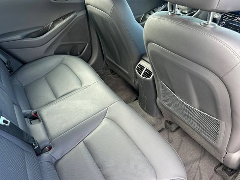 Used 2020 Hyundai Ioniq Limited FWD image 17