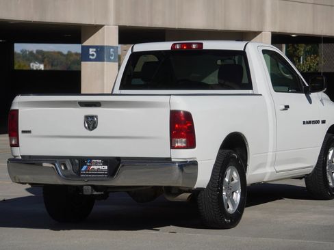 Used 2012 RAM 1500 Classic SLT w/ Luxury Group image 13